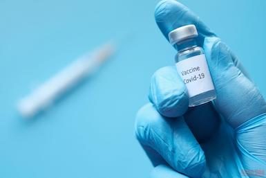 Vaccine Covid-19 có ảnh hưởng tới dậy thì và chức năng sinh sản của trẻ hay không?